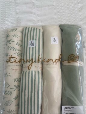 Tiny Kind Sage & Cream Organic Baby Burp Cloth Set - 4 Pack